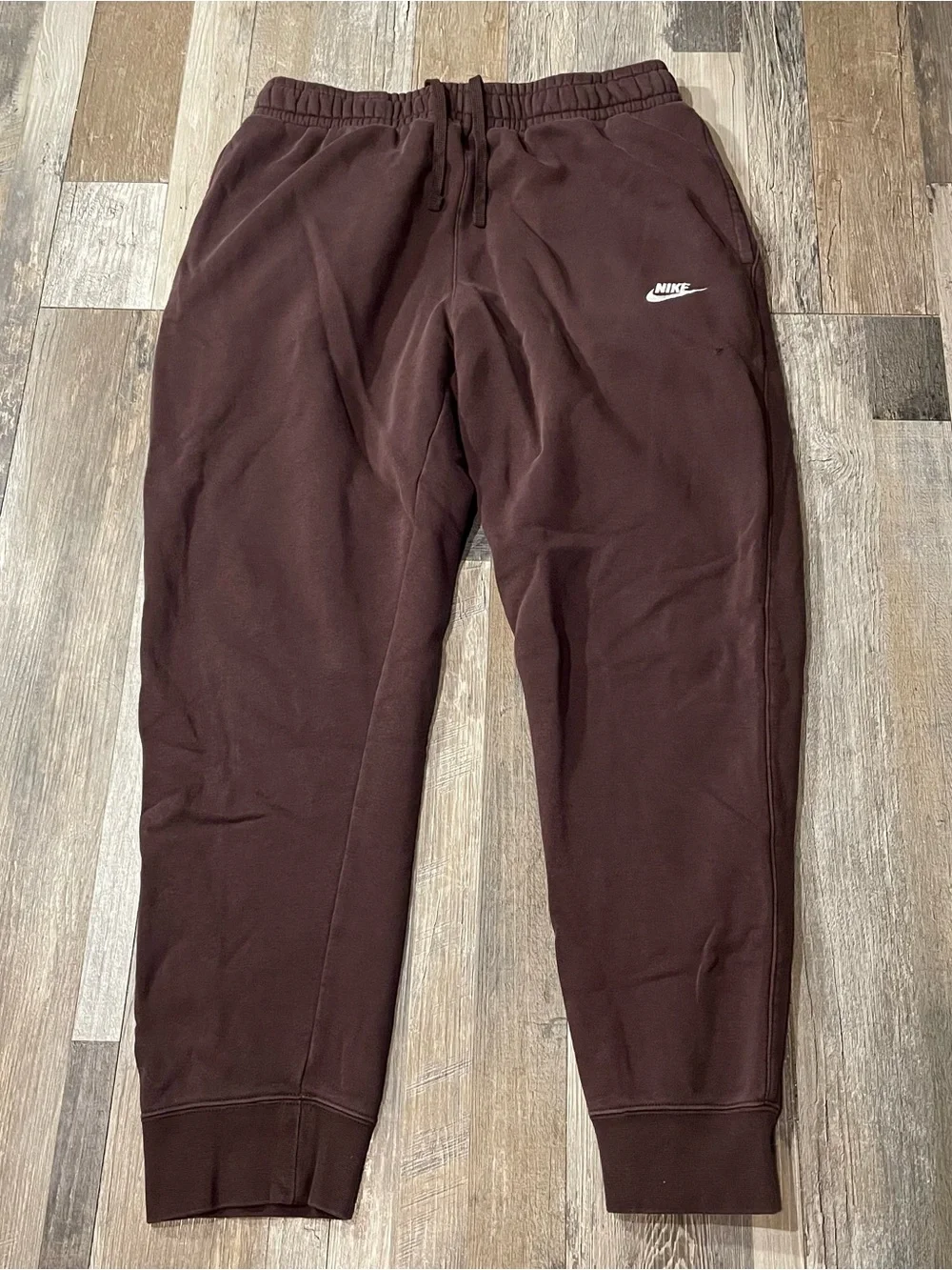 Nike Women’s Brown Fleece Drawstring Joggers Sweatpants with White Logo, Size L